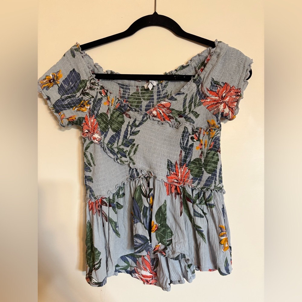 Patrons of Peace Tropical Print Top Womens Size Medium